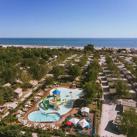 Club Del Sole Romagna Family Village de vacances 4*