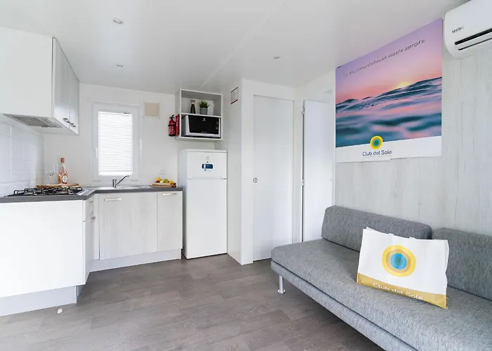 פארק נופש Club Del Sole Romagna Family 4*