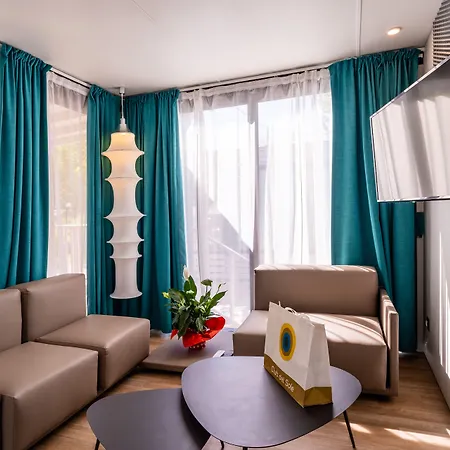 Parque de vacaciones Club Del Sole Romagna Family 4*